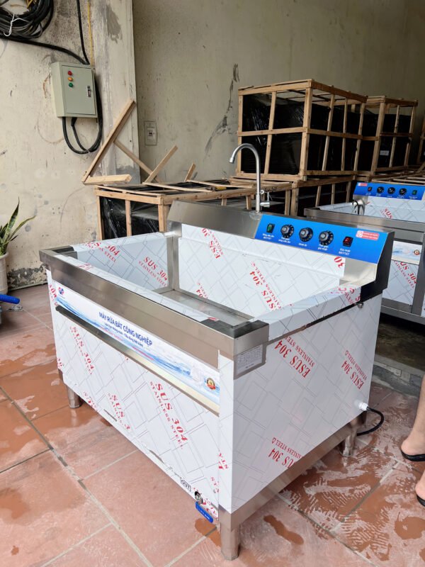 IMG_5246 Máy rửa bát sóng siêu âm QP 1200PR