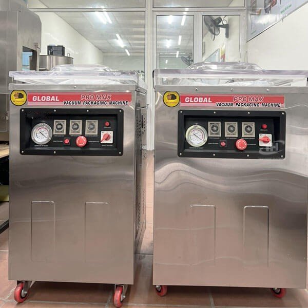 máy hút chân không DZ 400/2E